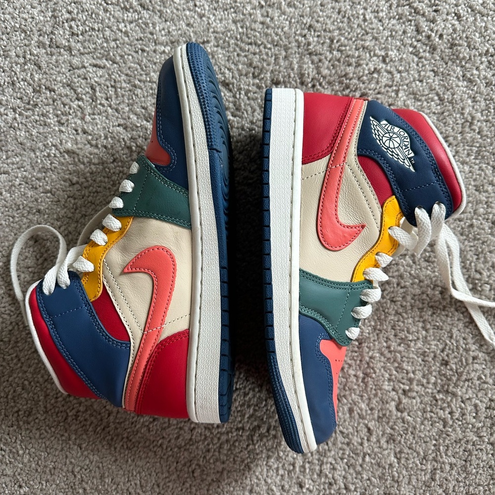 Women’s Air Jordan 1 Mid Multi-Color